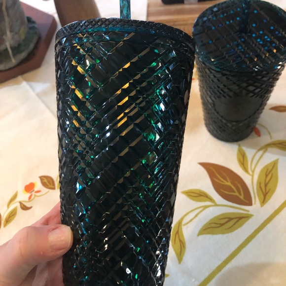 NEW ONE Starbucks 2021 Holiday Jeweled Cold Tumbler Christmas Tree Green 16oz - Picture 4 of 7